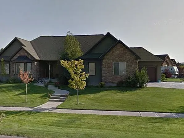 2527 S Fieldstone Dr, Ammon, ID 83401