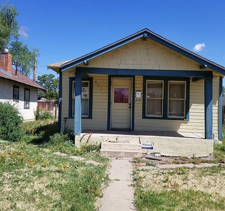 1st image of 1733 E 8th St