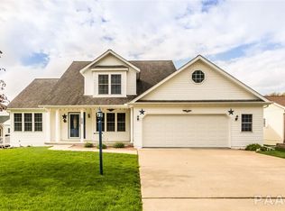 1116 Highview Rd, East Peoria, IL 61611