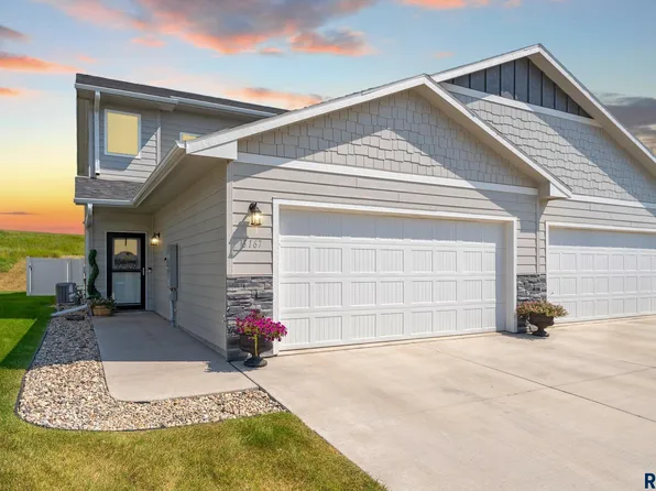 6167 S Alki Pl, Sioux Falls, SD 57108