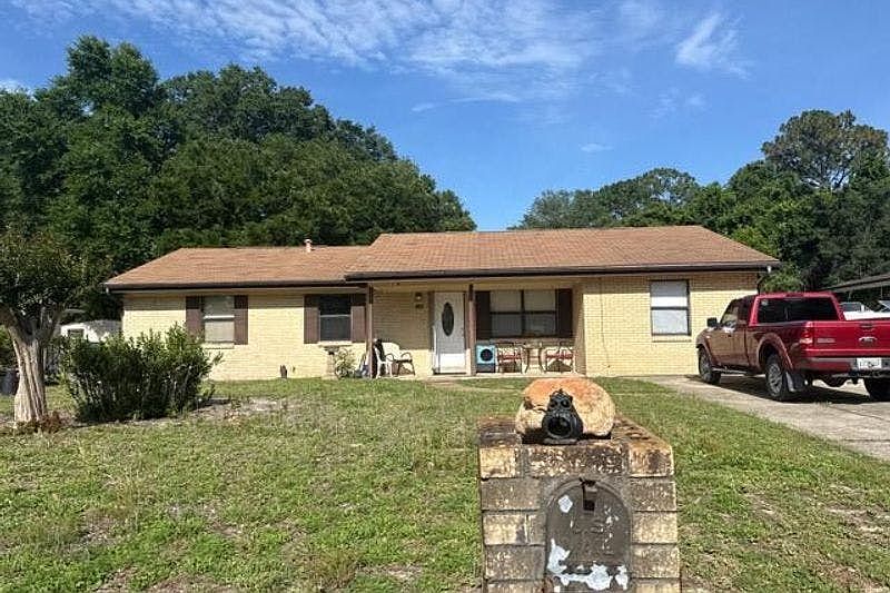 1st image of 208 Combs Manor Ct NW