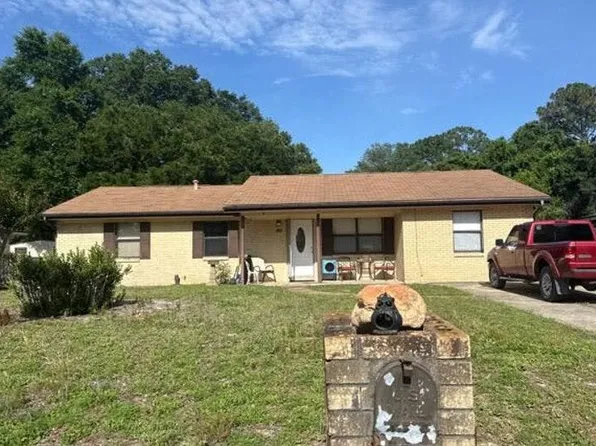 208 Combs Manor Ct NW, Fort Walton Beach, FL 32548