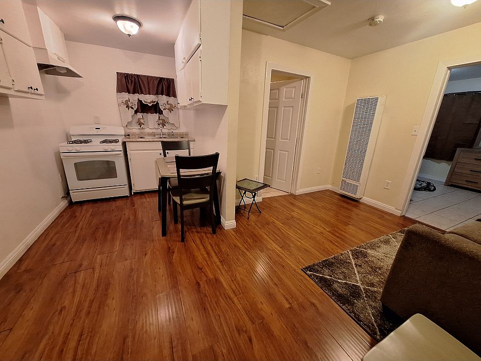 1st image of 8433 San Juan Ave #B