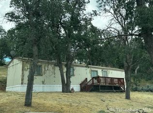 20364 Rice Dr, Tehachapi, CA 93561