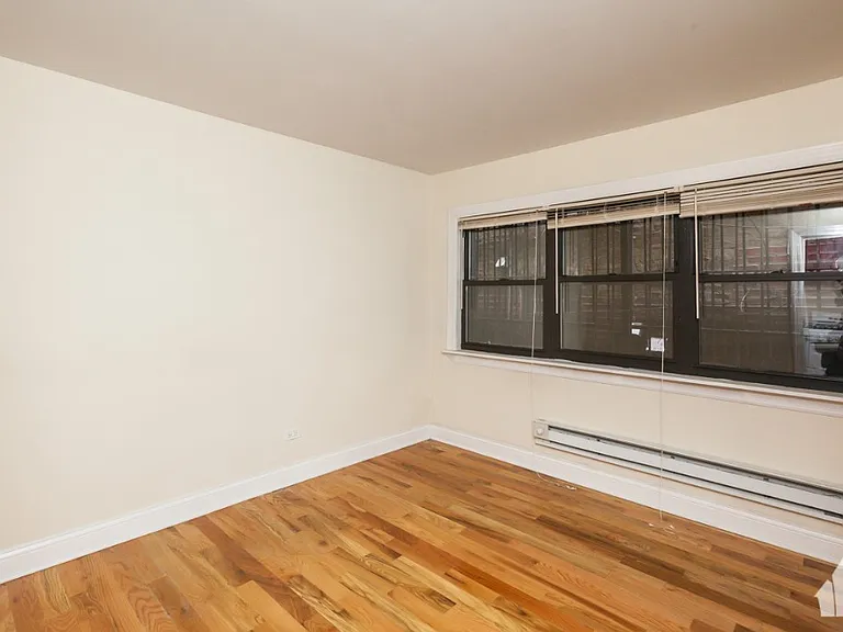 1435 N Dearborn St #3B — Photo 6