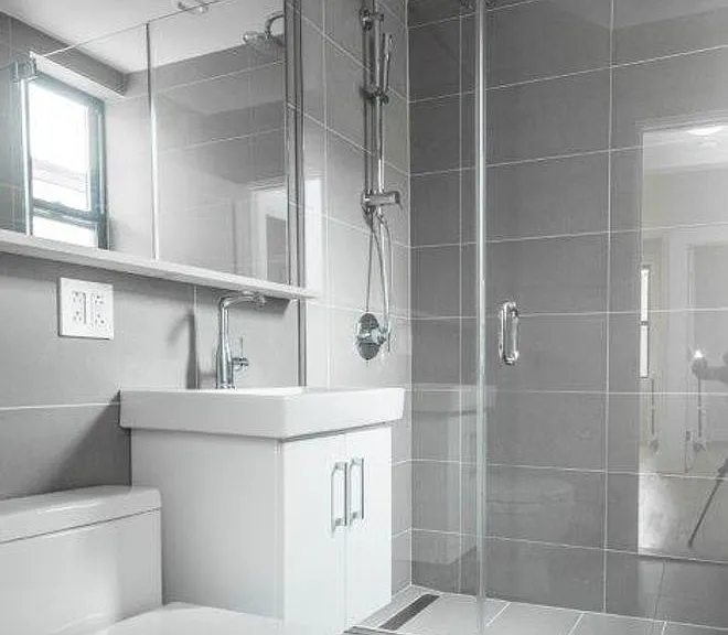 12 Elko St #3L — Photo 2