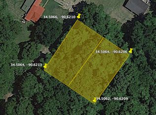 Locust St, Helena, AR 72342