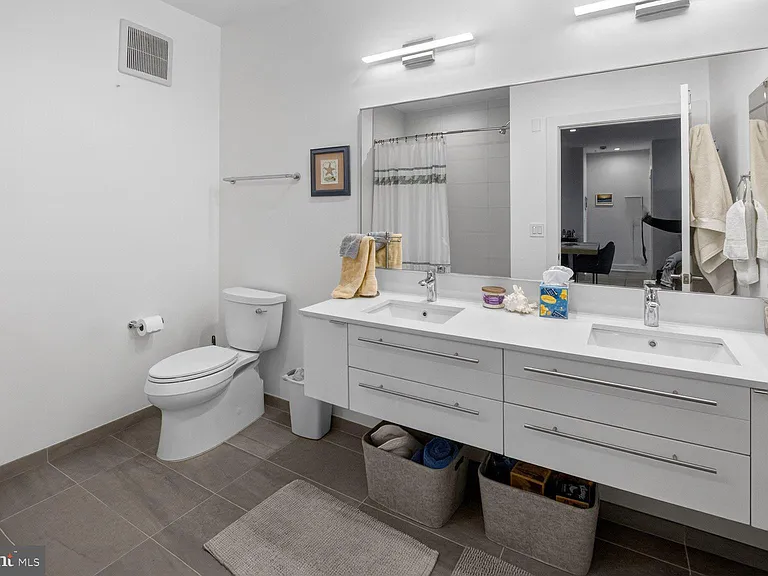 737 Swann Ave #310 — Photo 14