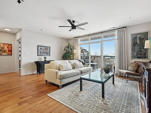 5th image of 7757 Van Buren St Unit 514