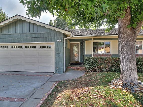 2nd image of 634 Derby Court