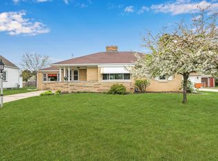 7724 19th Ave, Kenosha, WI 53143