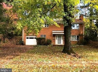 7718 Bellington Ct, Springfield, VA 22151