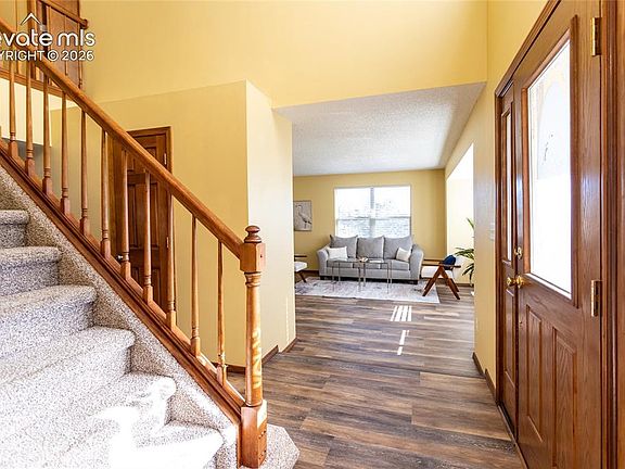 5th image of 2690 Edenderry Dr