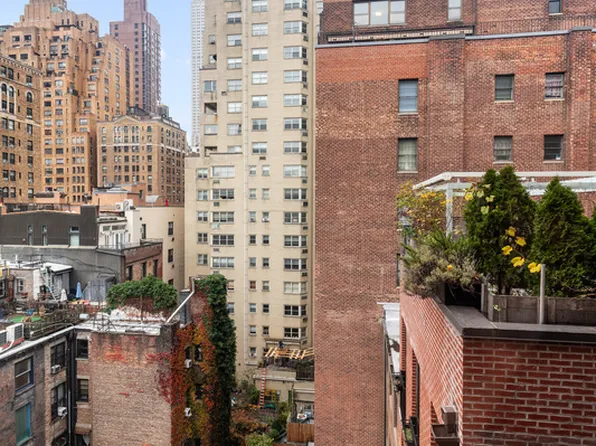 120 East 36th Street image 13 of 14