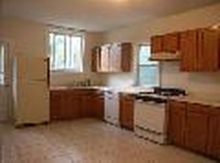 33 Academy Hill Rd, Boston, MA 02135