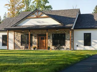 21 Village Loop Rd, Bucksport, ME 04416