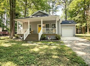 8227 Highview Dr, Gloucester, VA 23061
