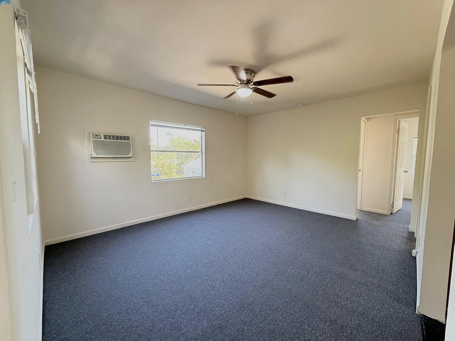2 bed, 1.0 bath, 570 sqft, $1,650 — Photo 3