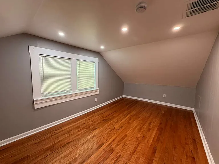 30 Bright St #2B — Photo 6