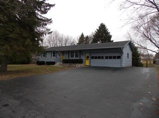 80 S Autumn Dr, Rochester, NY 14626