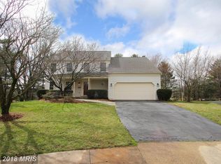 11213 Bradbury Ln, Reston, VA 20194
