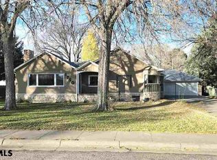 1730 P St, Gering, NE 69341