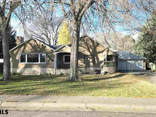 1730 P St, Gering, NE 69341