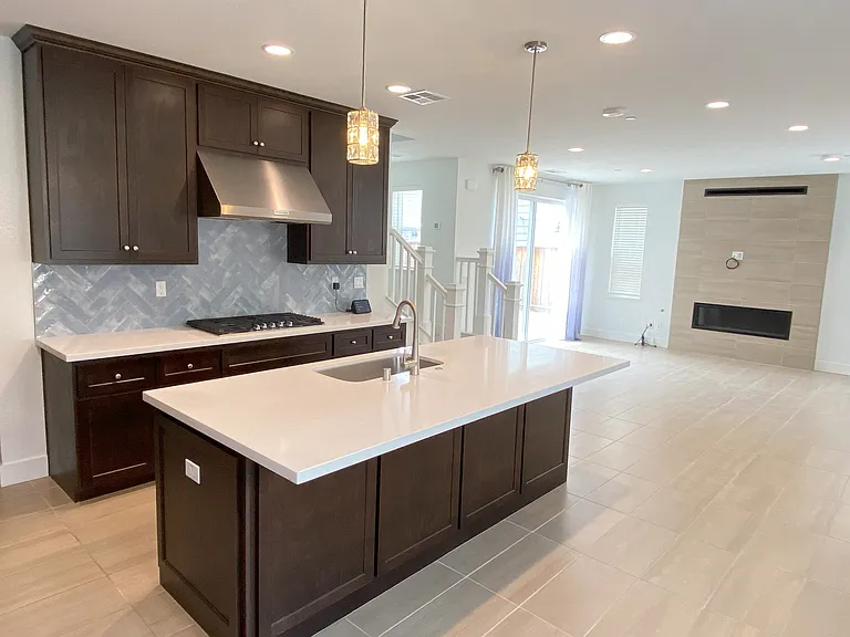 2611 California Ave — Photo 6