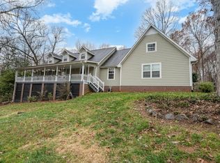 300 Cannon Ln, Taylors, SC 29687