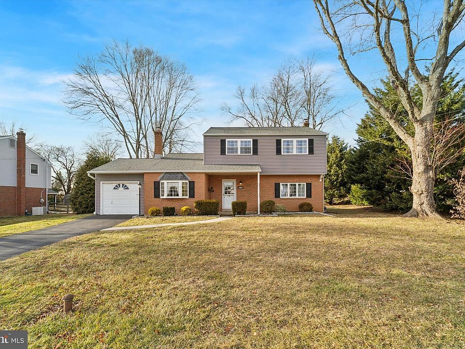 1st image of 2987 Sheffield Dr