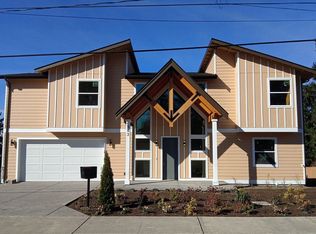 563 Edmonds Ave NE, Renton, WA 98056