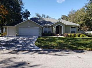 8619 Dee Cir, Riverview, FL 33569