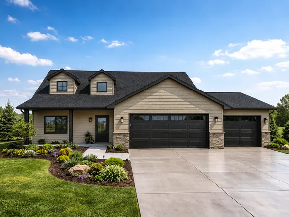 502 15th St NE, Dilworth, MN 56529