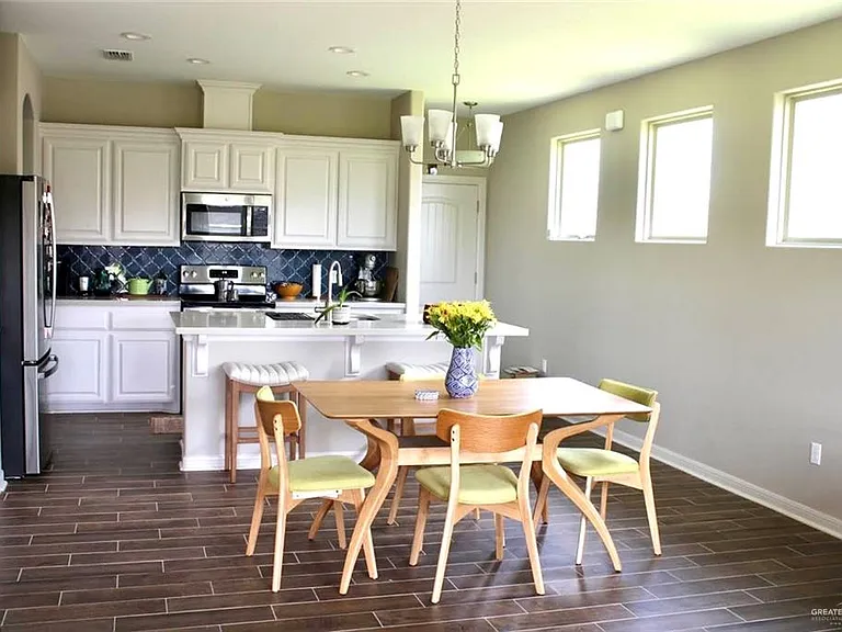708 S Tecate Dr — Photo 9