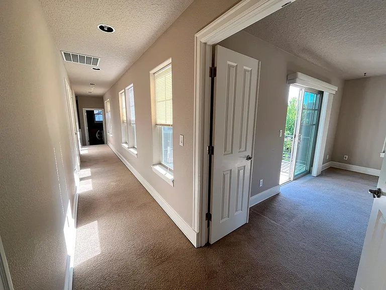 13597 SW King Lear Way — Photo 15