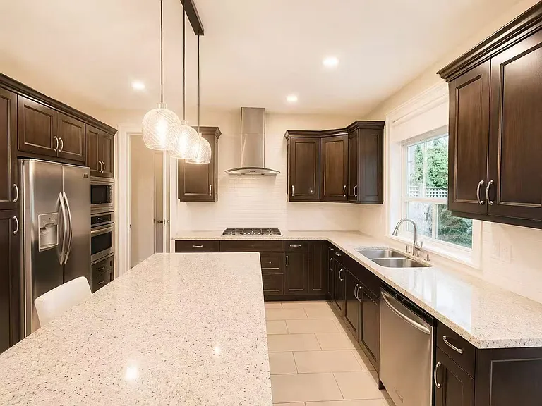3271 Francis Rd — Photo 4