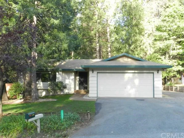 13605 W Park Dr, Magalia, CA 95954