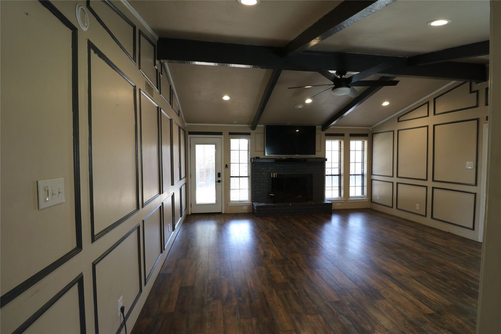 200 Red Oak Creek Dr, Red Oak, TX - View 3