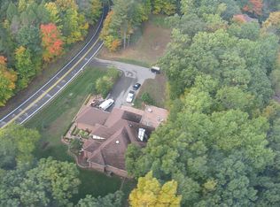 3270 High Hillcrest Dr, Howell, MI 48843