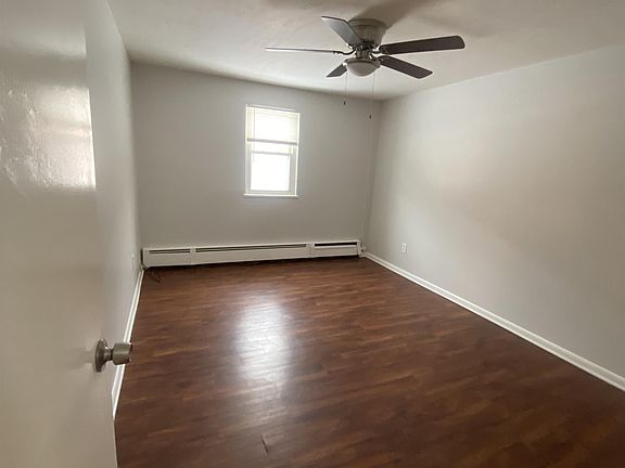 2nd image of 4400 Rocky River Dr #108