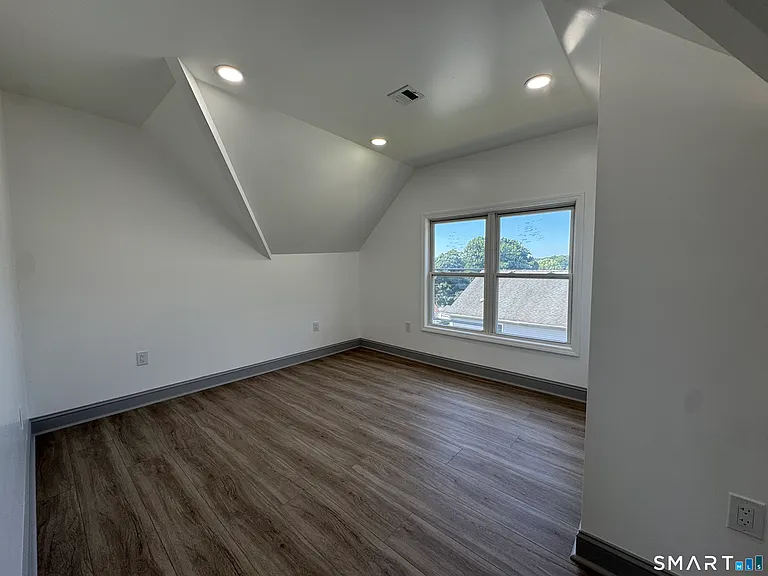 128 Jewett St #3 — Photo 5