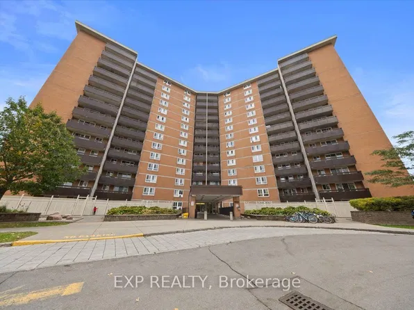 2000 Jasmine Cres #1517, Ottawa, ON K1J 8K4