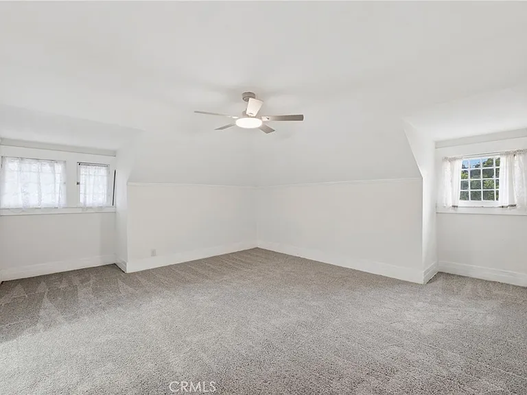1200 Cedar Ave — Photo 38