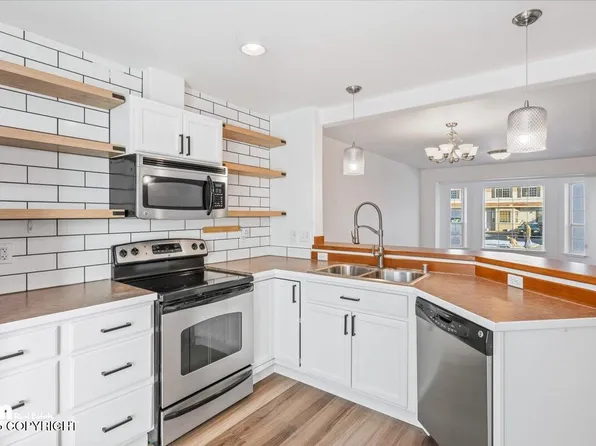 145 Matthew Paul Way #52, Anchorage, AK 99504