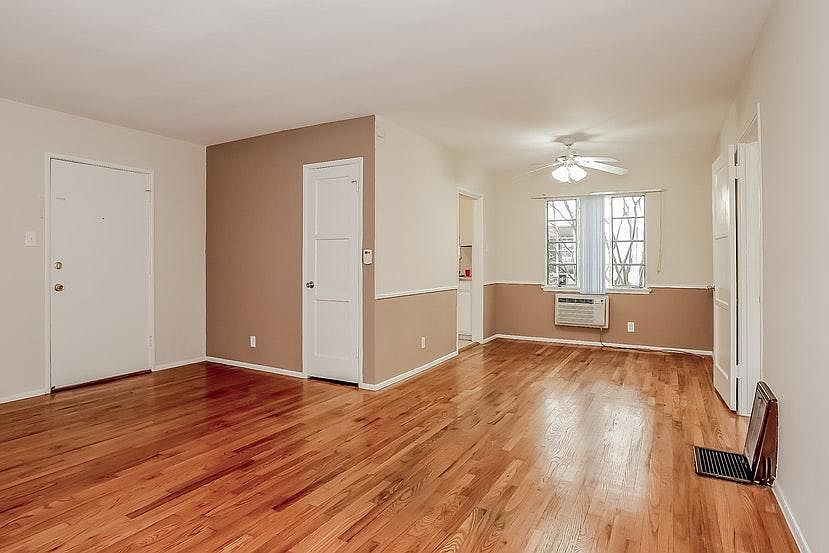 1st image of 131 N Holliston Ave APT D