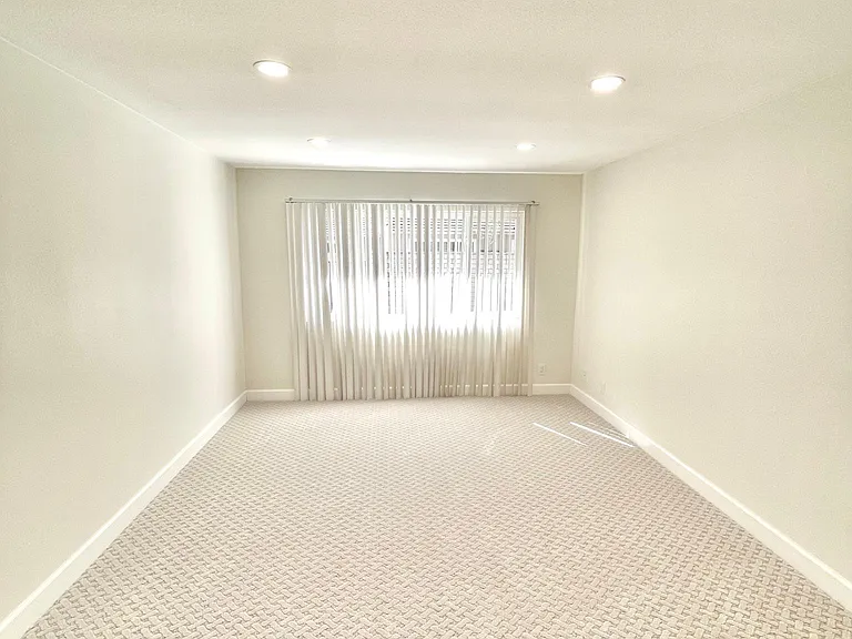 5052 Boxwood — Photo 13