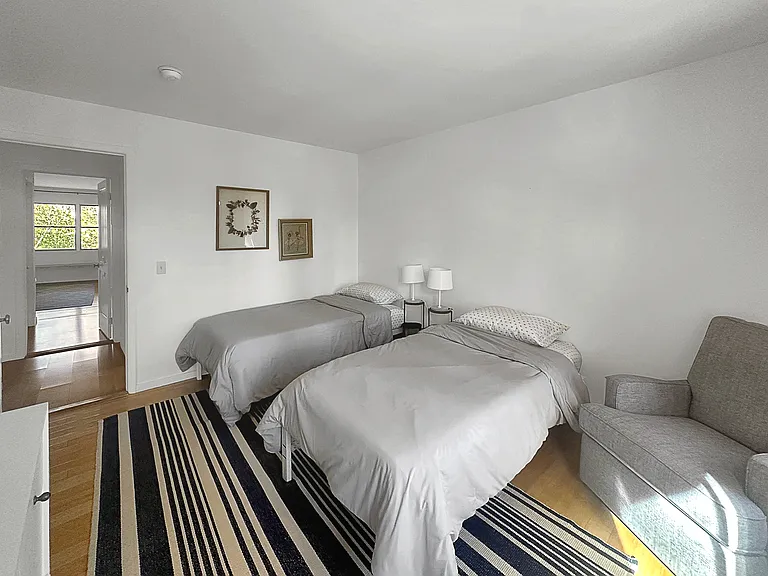 250 Pine Tree Ct — Photo 17