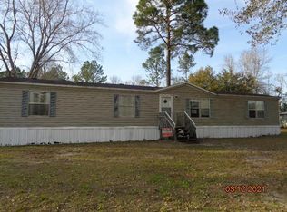 315 Cowboy Rd, Jesup, GA 31545