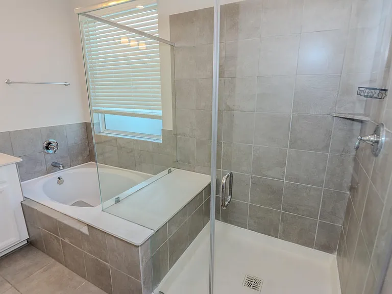 4120 Split Ivy Dr — Photo 23
