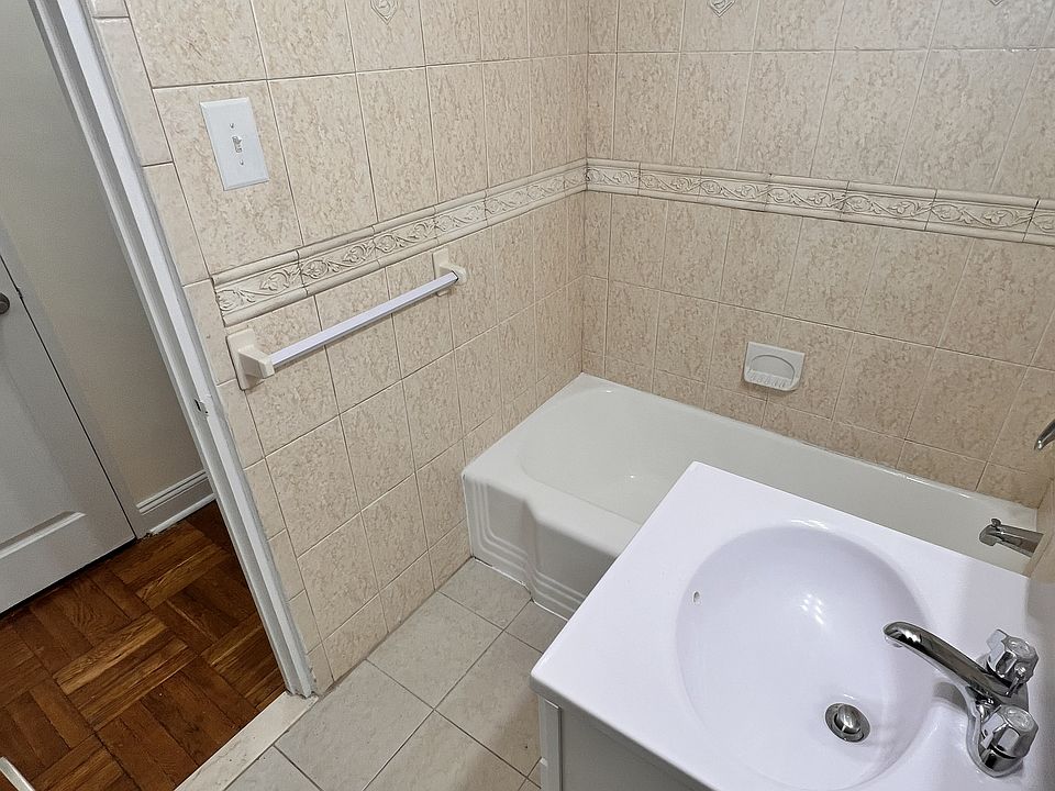 1st image of 85-43 167th St #2K